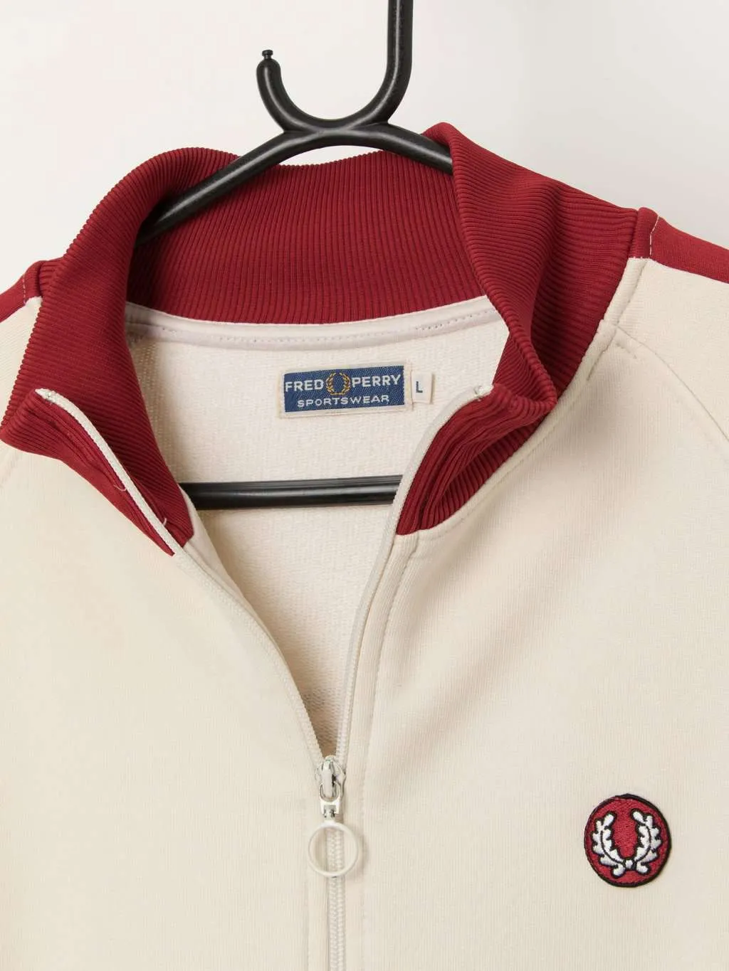 90s vintage Fred Perry track jacket in cream and red – Large