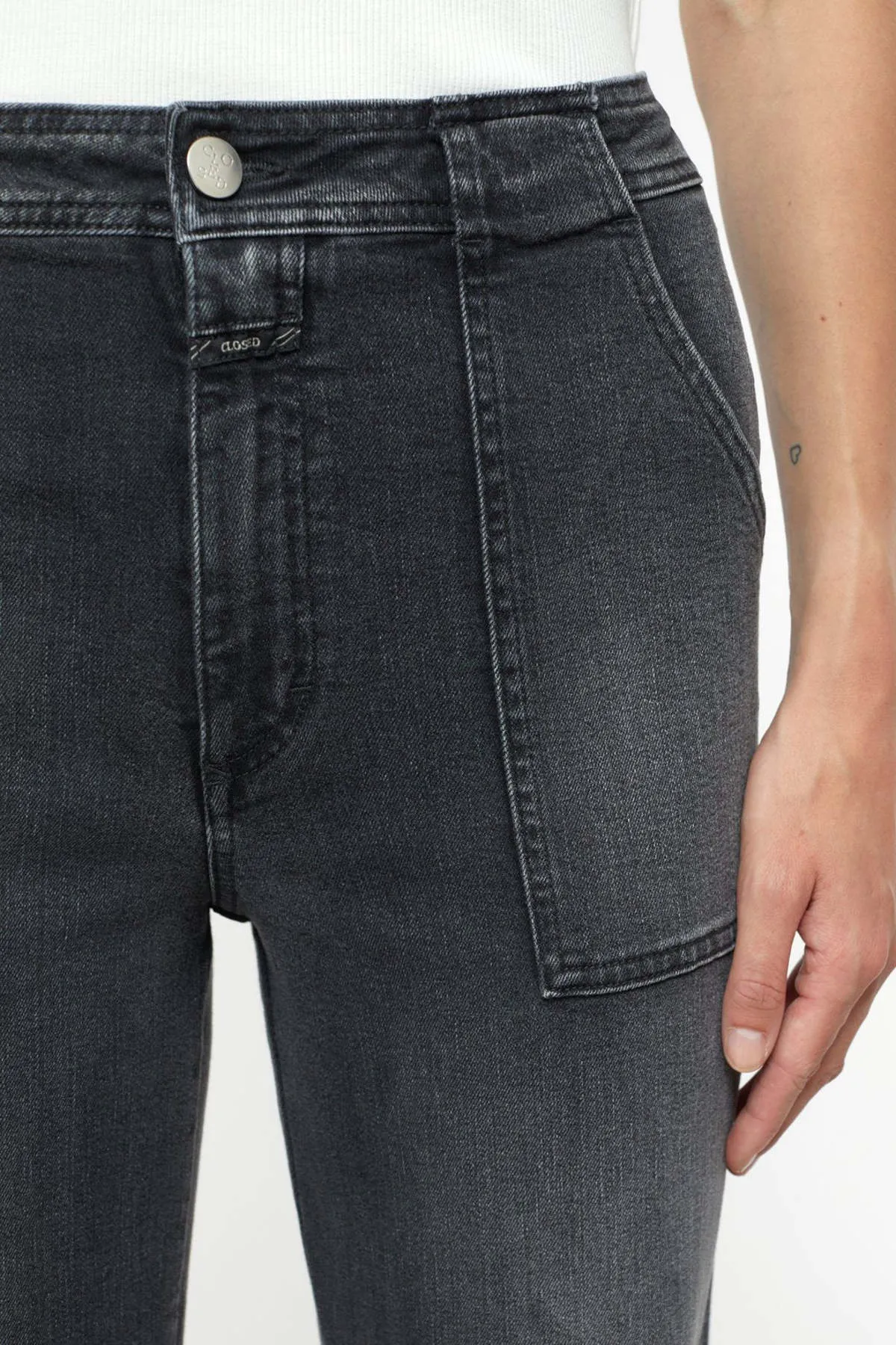 Aria Straight Leg Jean - Dark Grey