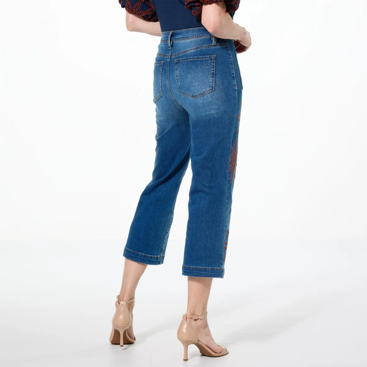      DG2 by Diane Gilman New Classic Stretch Embroidered Crop Wide-Leg Jean     