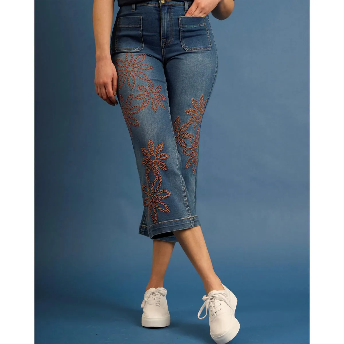      DG2 by Diane Gilman New Classic Stretch Embroidered Crop Wide-Leg Jean     