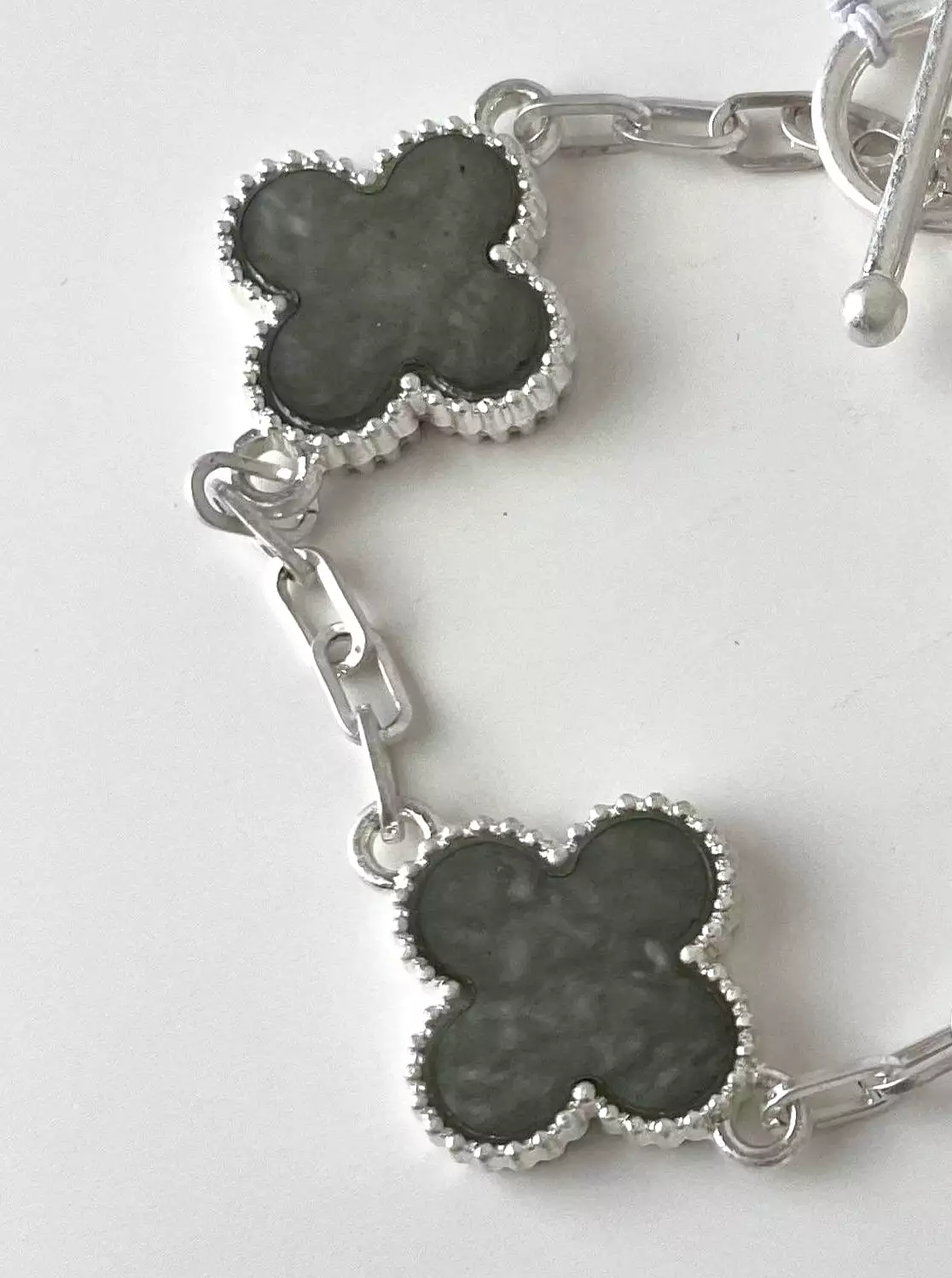 Envy Clover T-Bar Bracelet - Silver & Grey