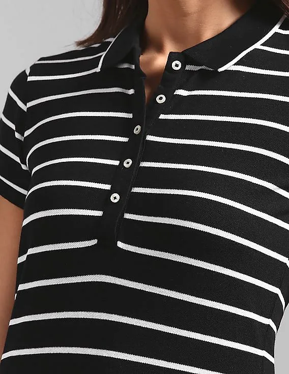 GAP Women Black Short Sleeve Striped Polo Shirt