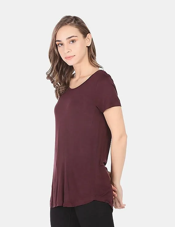 GAP Women Red Short Sleeve T-Shirt in Luxe Jersey