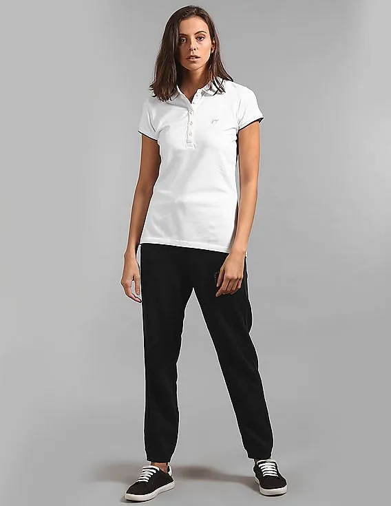 GAP Women White Short Sleeve Solid Polo Shirt