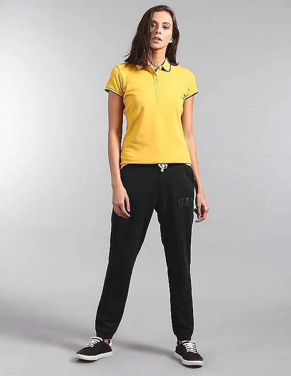 GAP Women Yellow Short Sleeve Solid Polo Shirt