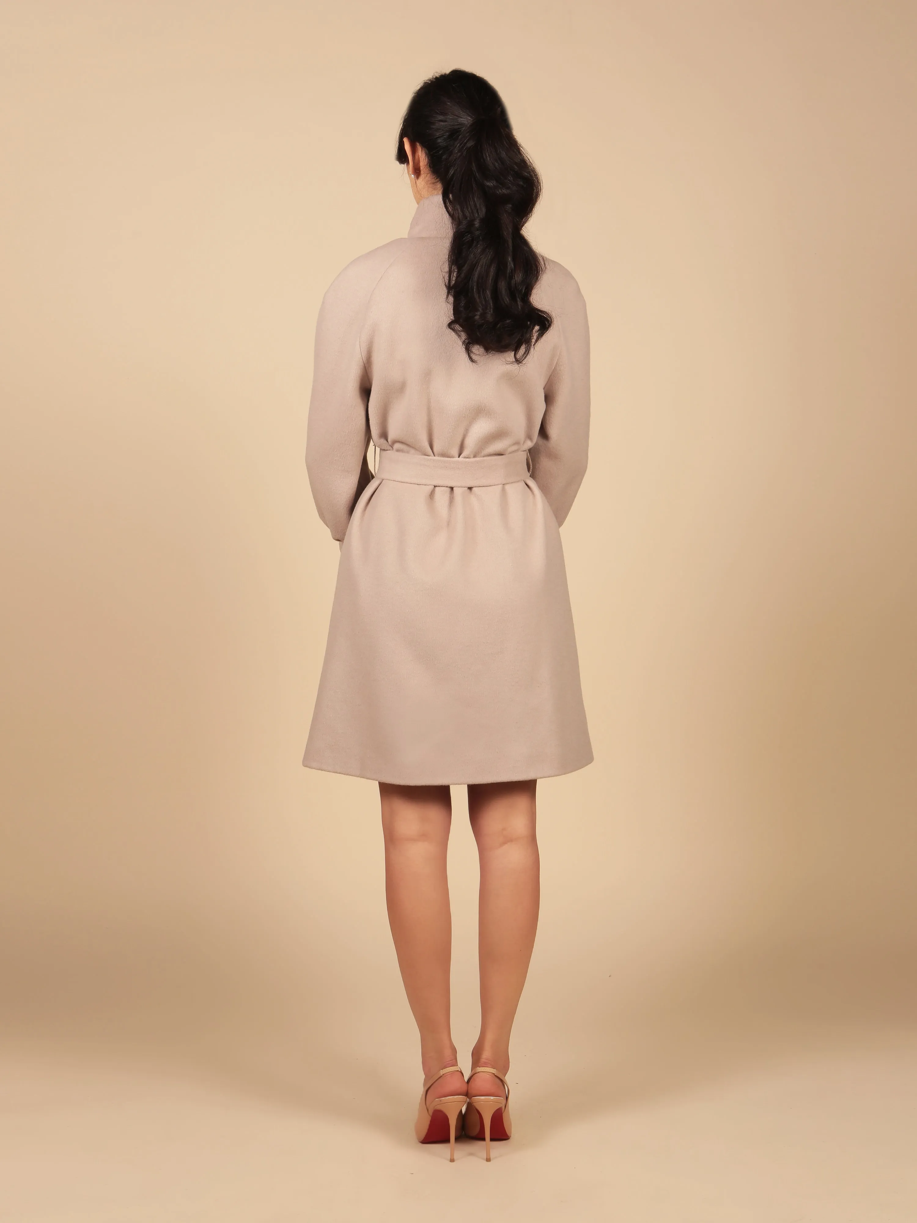 ‘Taylor' Cashmere and Wool Coat in Grigio